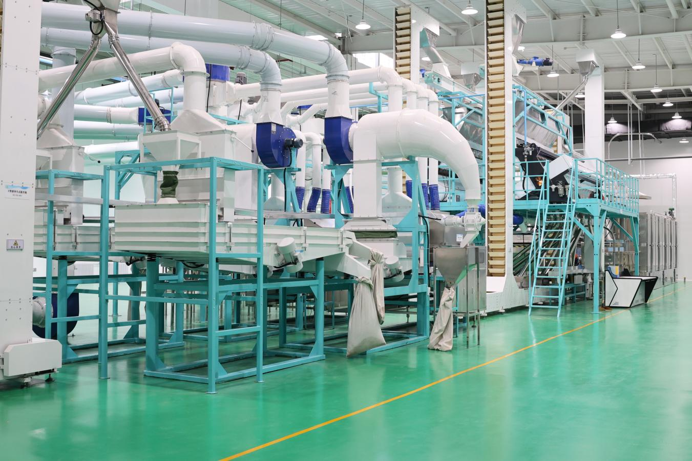 农垦药材公司普安康药业医药健康产业园 成功取得《药品生产许可证》 并通过欧洲双体系认证